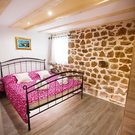 Studio Apartments Bonaca Split Exterior photo